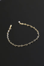 Load image into Gallery viewer, HEART CHAIN BRACELET  | Katie Waltman Jewelry
