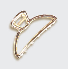 Load image into Gallery viewer, Open Shape Claw Clip | Gold | KITSCH
